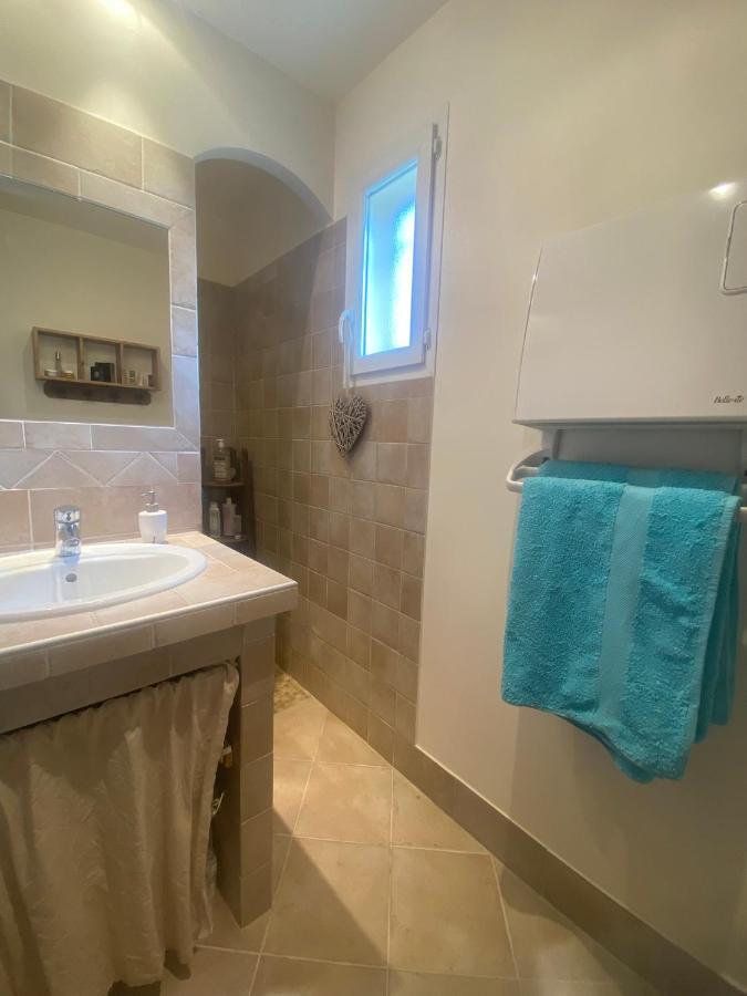Chambre D'Hotes Le Jardin Des Cigales Bed and Breakfast Aubignan Esterno foto